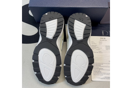 DR B30 Sneakers