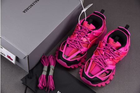BLCG TRACK SNEAKER 647742 W38M5 5510
