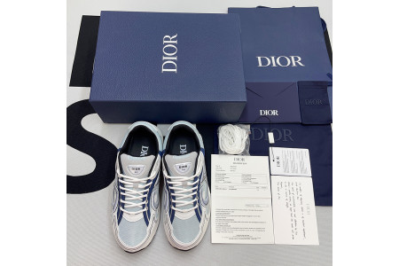 DR B30 Sneakers