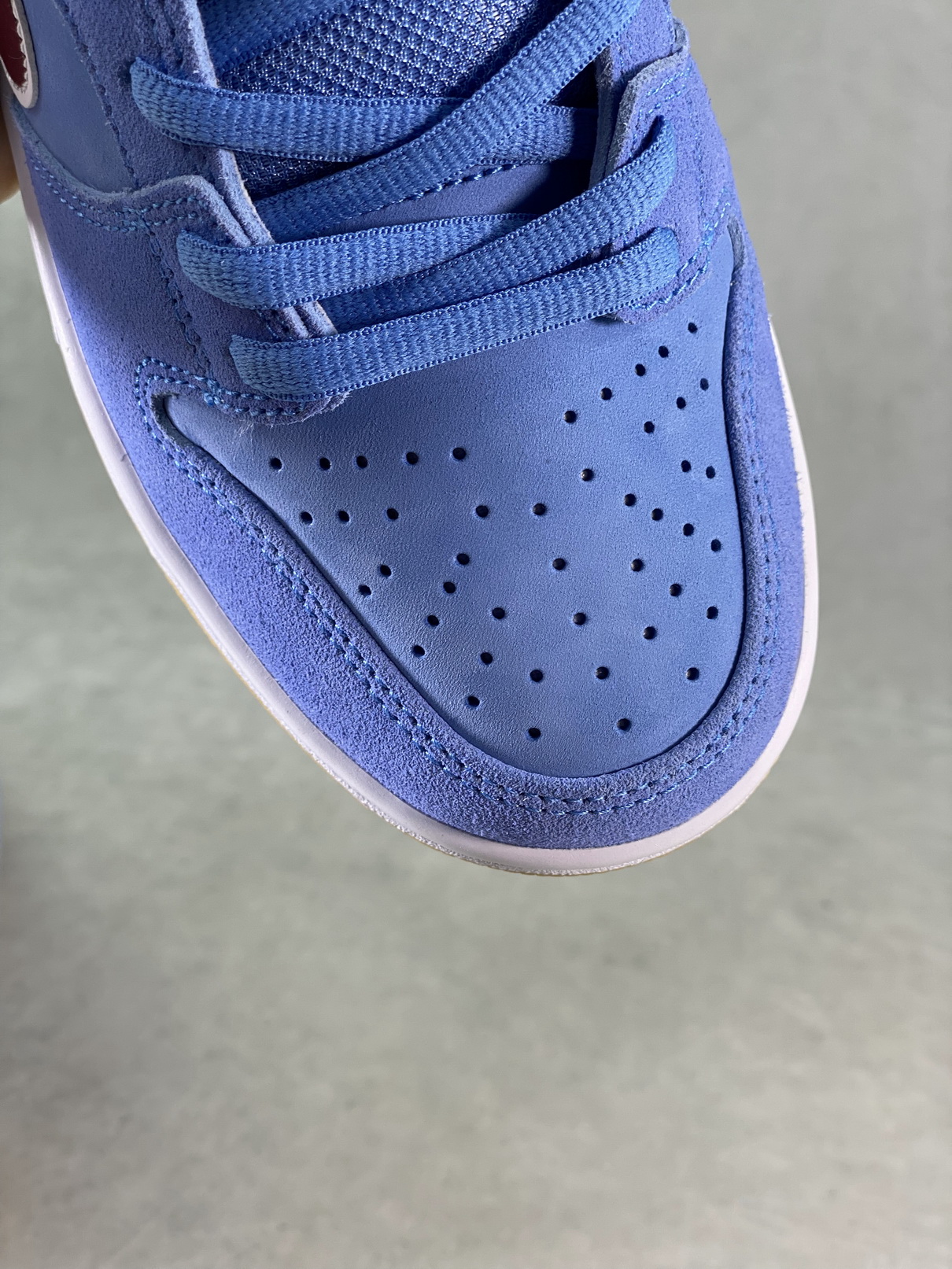 Nike SB Dunk Low Philadelphia Phillies