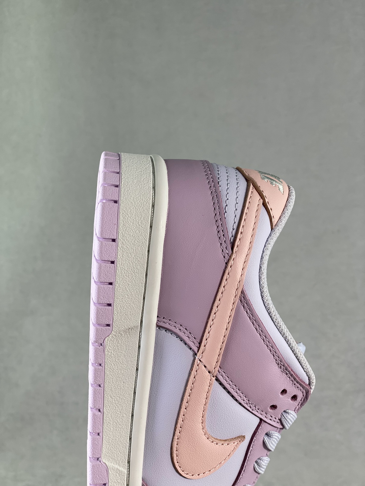 Nike Dunk Low Easter 2022