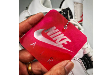 Air Jordan 4 OG White Cement 840606-192 (nike)