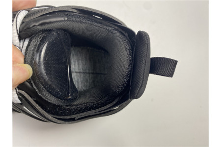 BLCG Track Sneaker 542436 W1GB1 2045