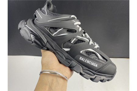 BLCG Track Sneaker 542436 W1GB1 2045