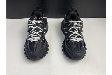 BLCG Track Sneaker 542436 W1GB1 2045