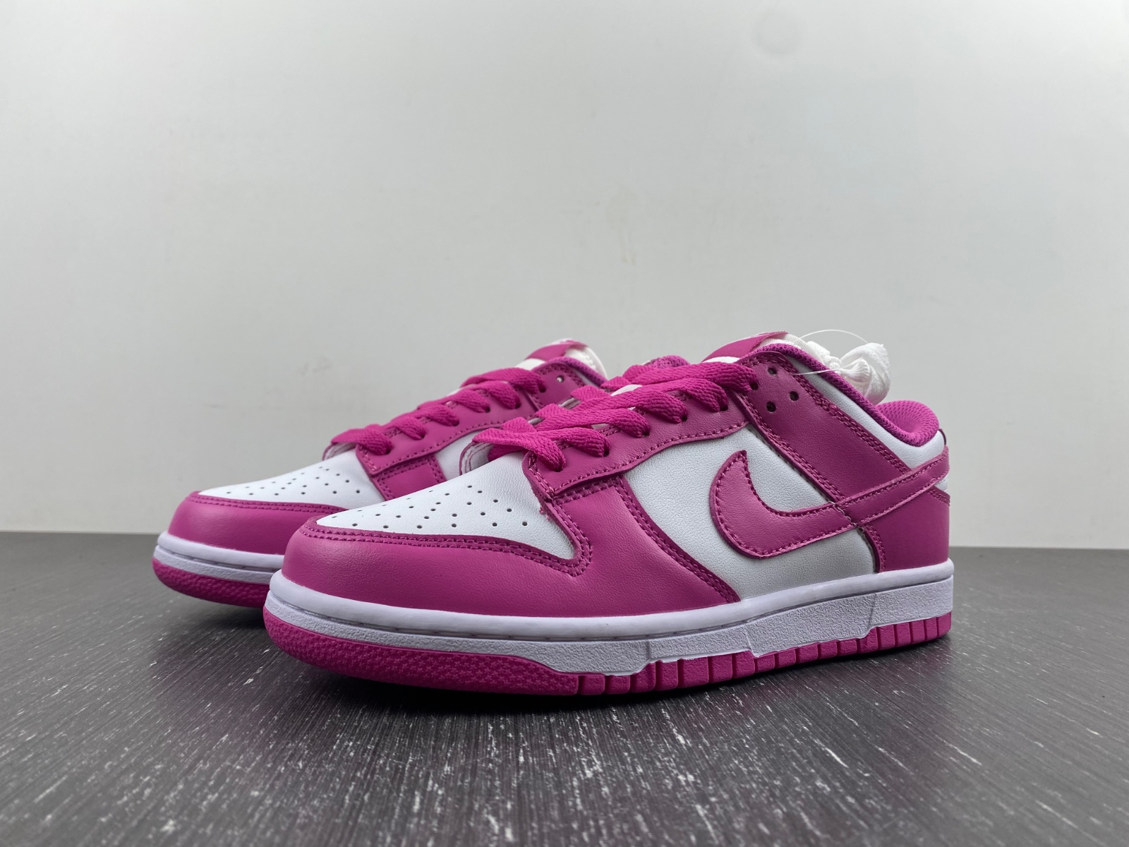 Nike Dunk Low Active Fuchsia