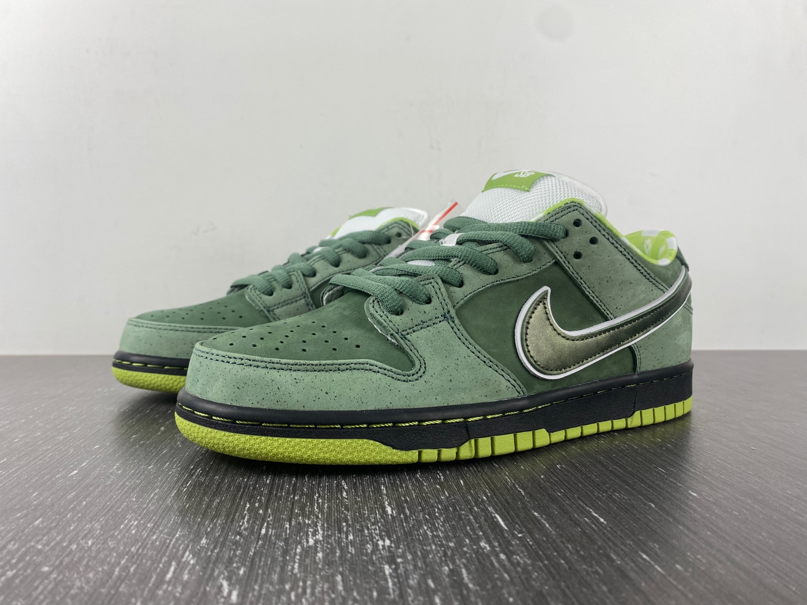 Nike SB Dunk Low Concepts Green Lobster (Regular Box)