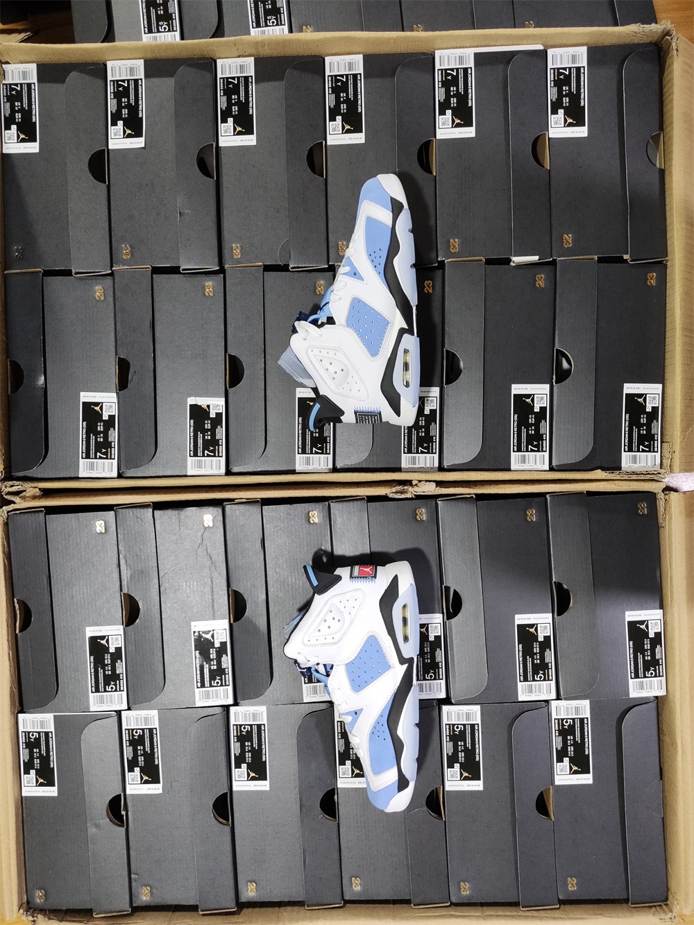 Jordan 6 Retro UNC White