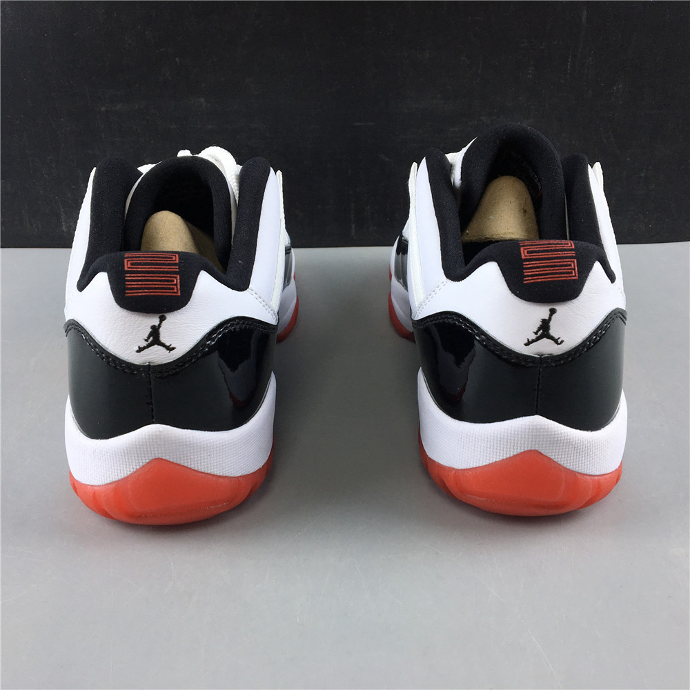 AIR JORDAN 11 RETRO LOW CONCORD BRED AV2187-160