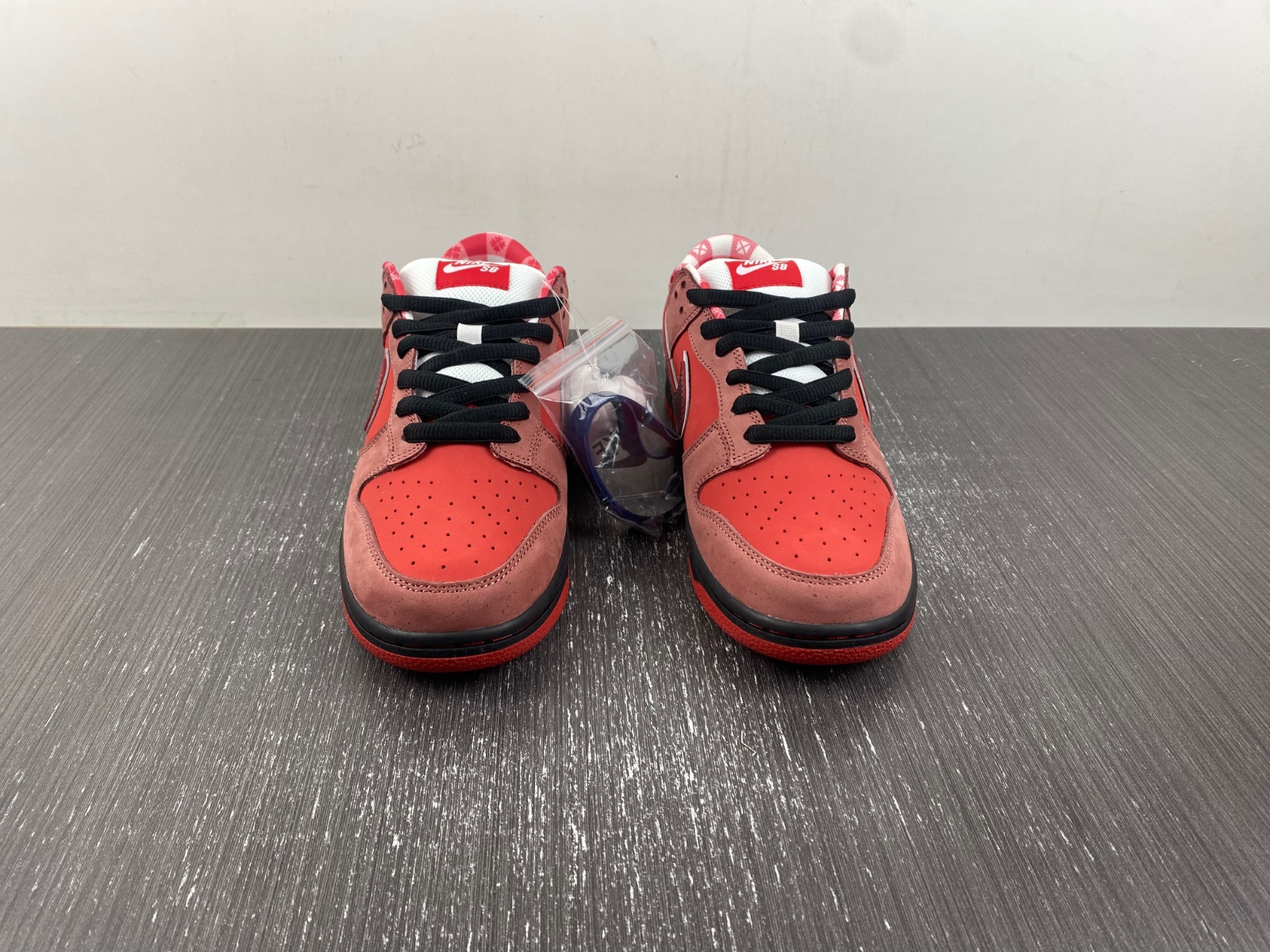 Nike Dunk SB Low Red Lobster