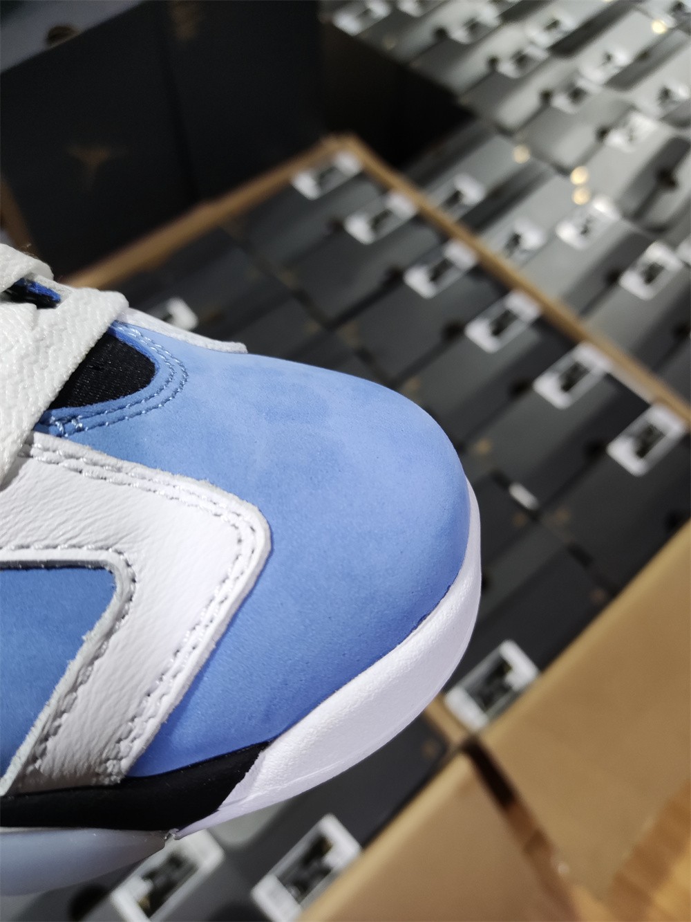Jordan 6 Retro UNC White