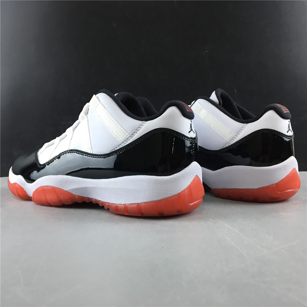 AIR JORDAN 11 RETRO LOW CONCORD BRED AV2187-160