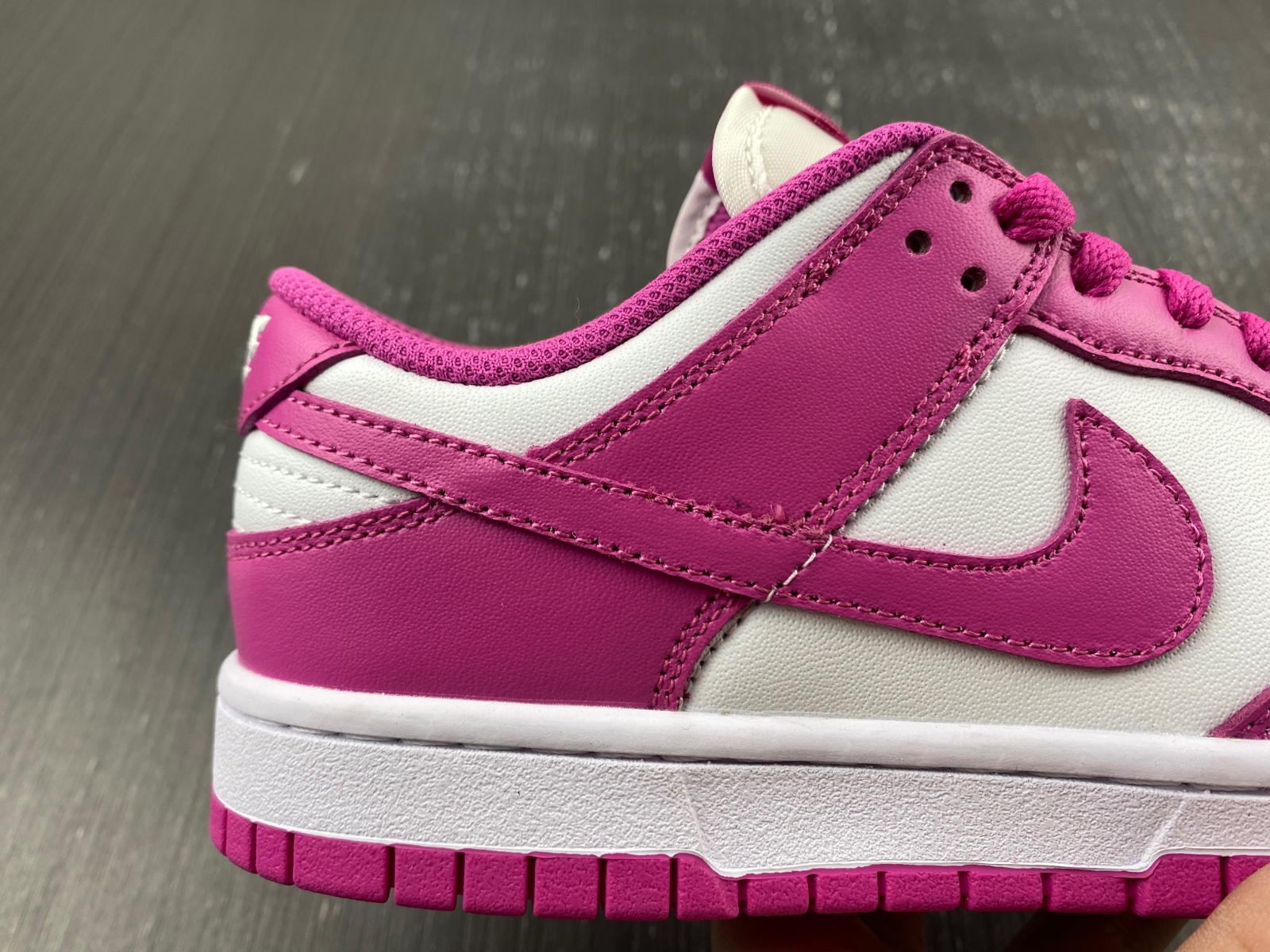 Nike Dunk Low Active Fuchsia