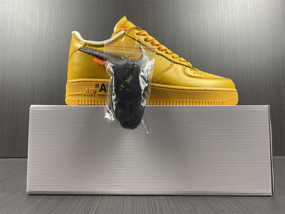 Nike Air Force 1 Low OFF-WHITE University Gold Metallic Silver