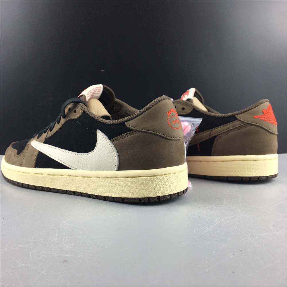 Jordan 1 Retro Low OG SP Travis Scott