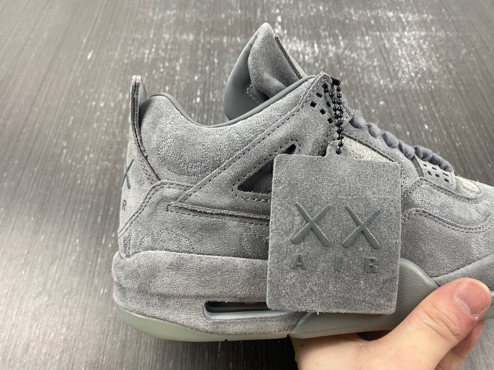 Jordan 4 Retro Kaws