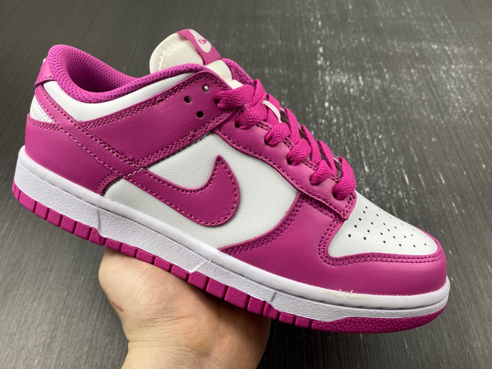 Nike Dunk Low Active Fuchsia