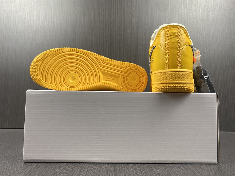 Nike Air Force 1 Low OFF-WHITE University Gold Metallic Silver