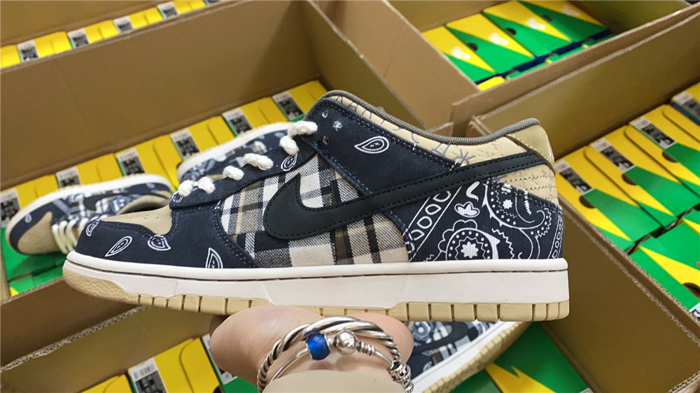 Nike SB Dunk Low Travis Scott (Regular Box)