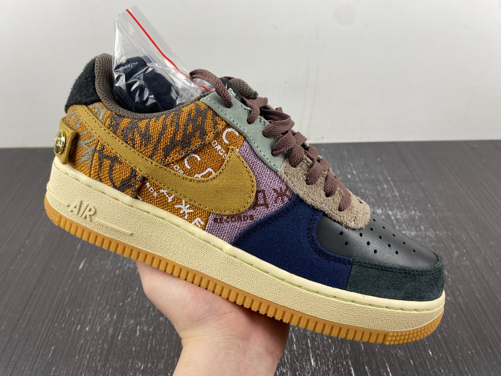 Nike Air Force 1 Low Travis Scott Cactus Jack