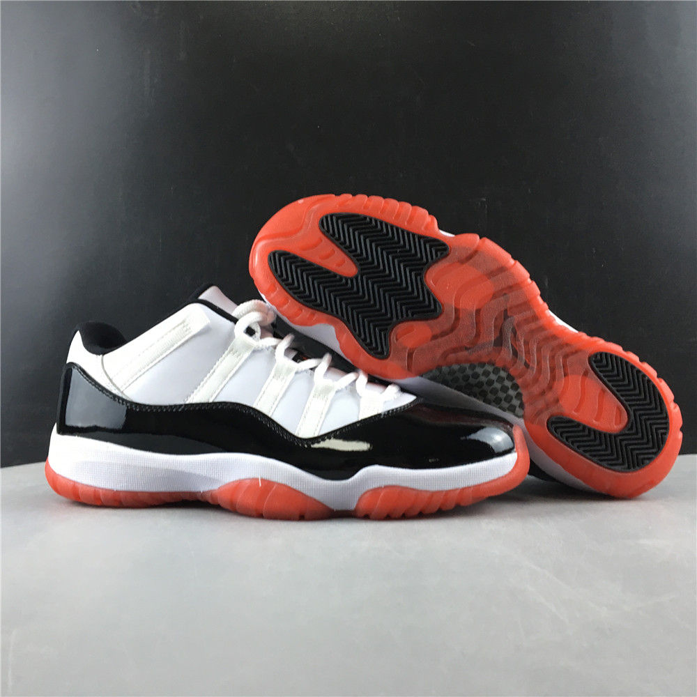 AIR JORDAN 11 RETRO LOW CONCORD BRED AV2187-160