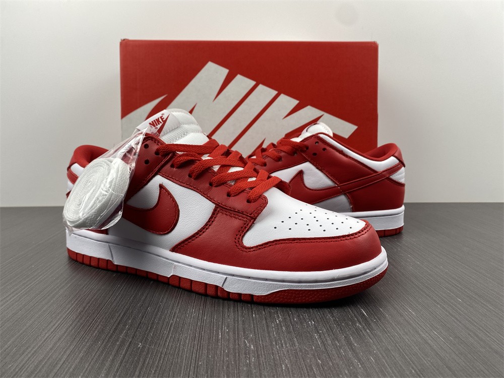 Nike Dunk Low University Red (2020)