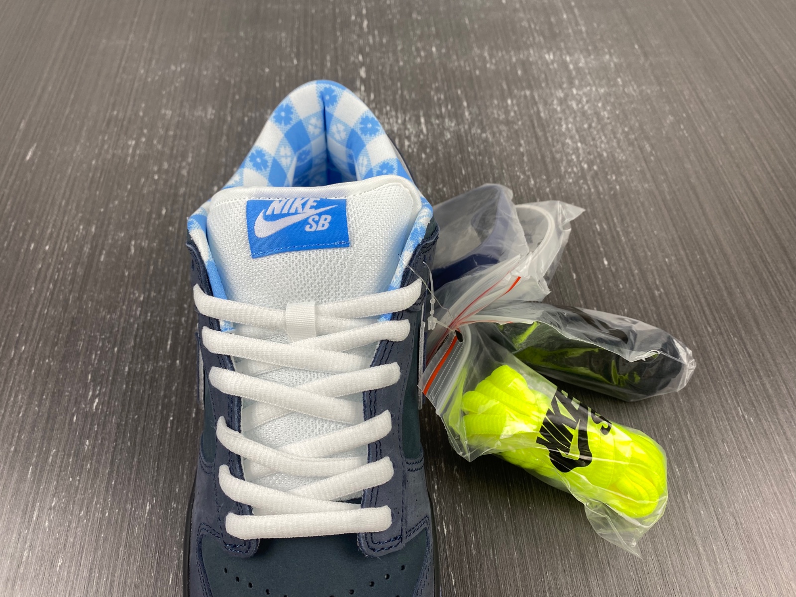Nike Dunk SB Low Blue Lobster