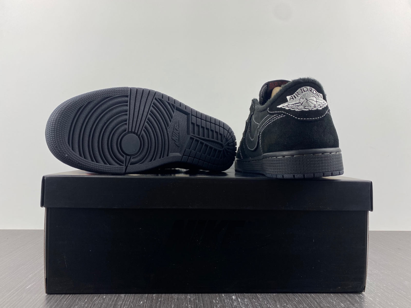 Jordan 1 Retro Low OG SP Travis Scott Black Phantom