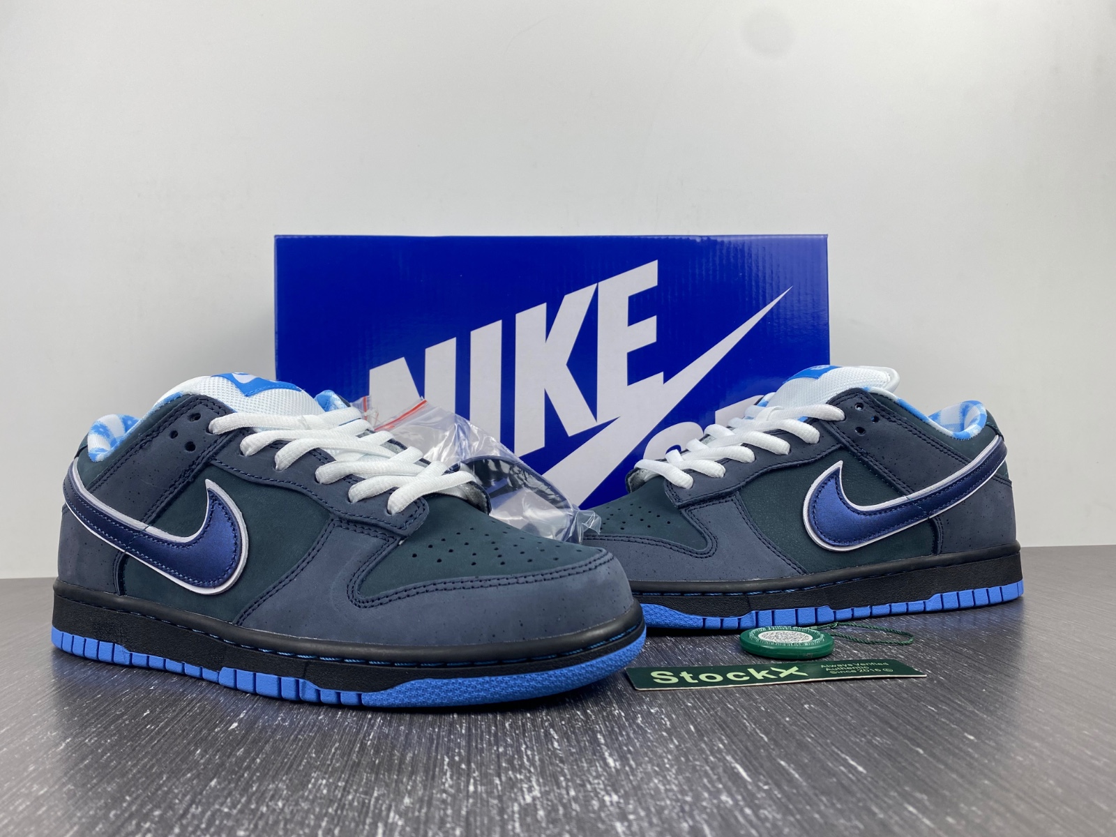 Nike Dunk SB Low Blue Lobster
