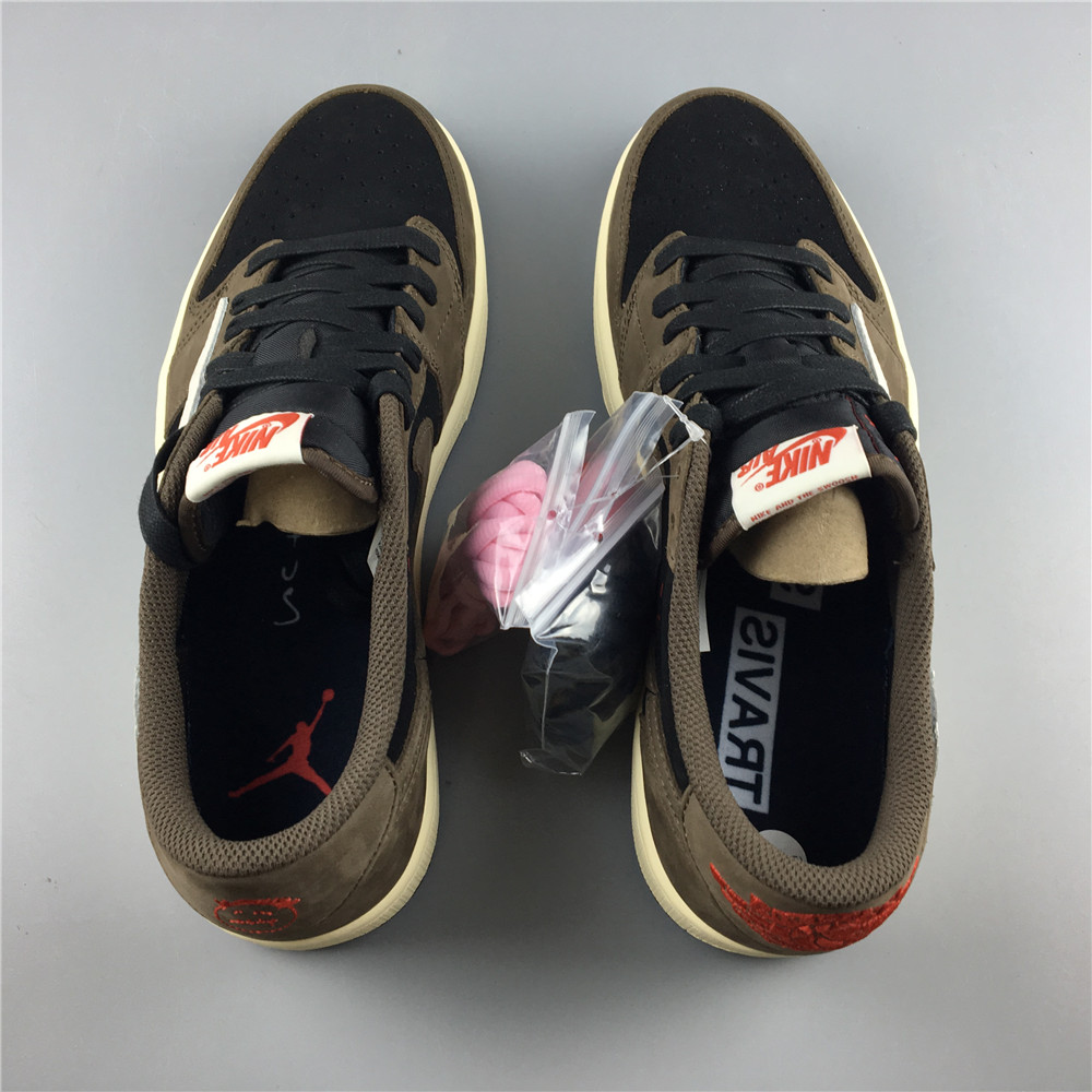 Jordan 1 Retro Low OG SP Travis Scott