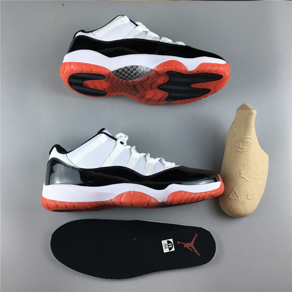 AIR JORDAN 11 RETRO LOW CONCORD BRED AV2187-160