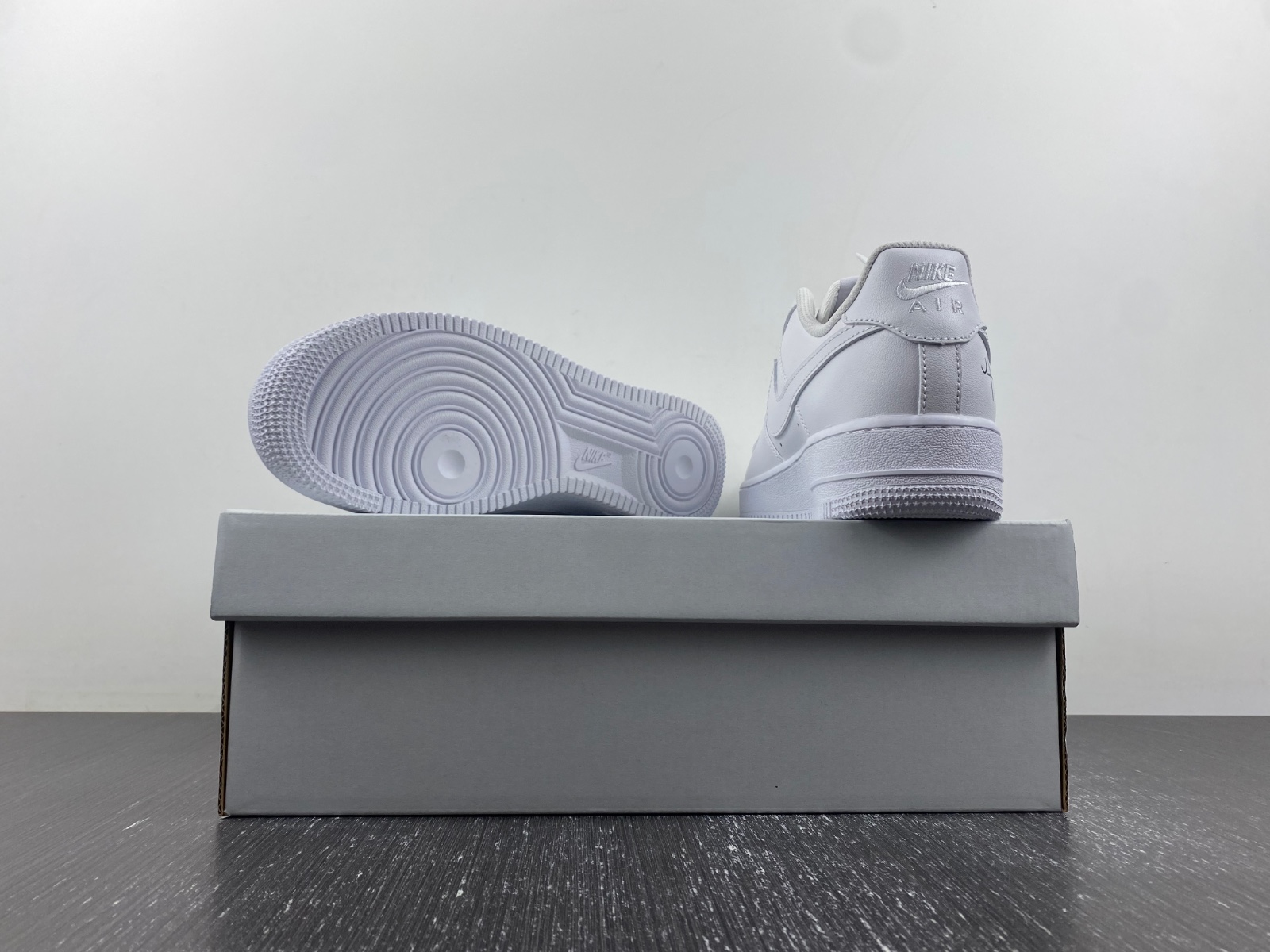 Nike Air Force 1 Low 07 White
