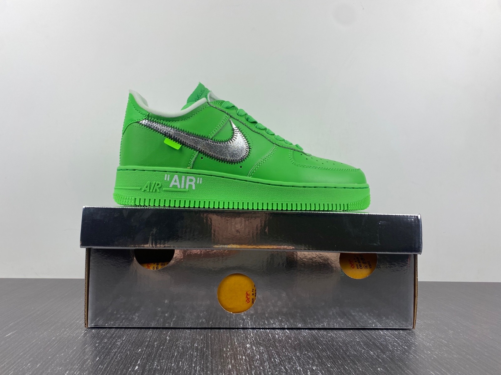 Nike Air Force 1 Low Off-White Light Green Spark