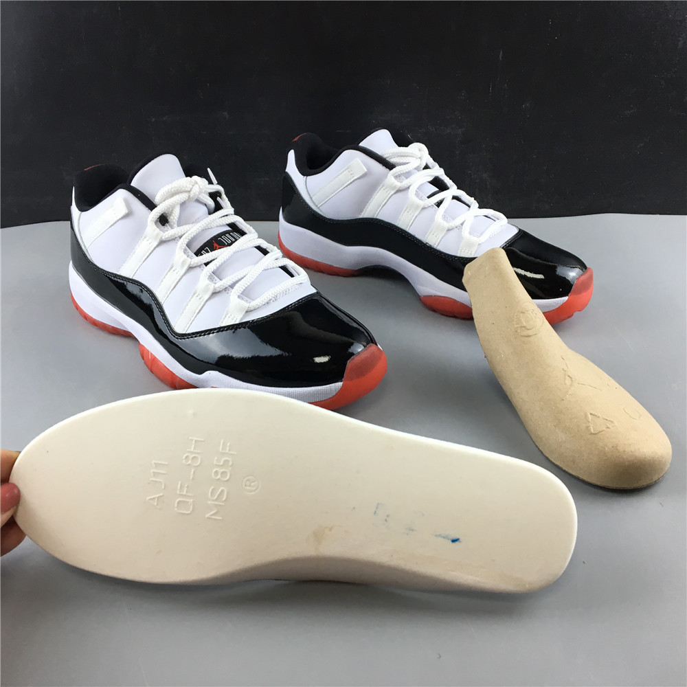 AIR JORDAN 11 RETRO LOW CONCORD BRED AV2187-160