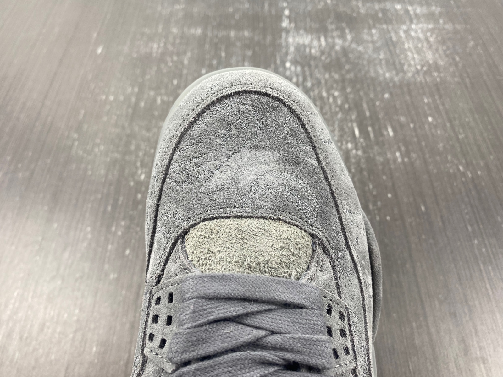 Jordan 4 Retro Kaws