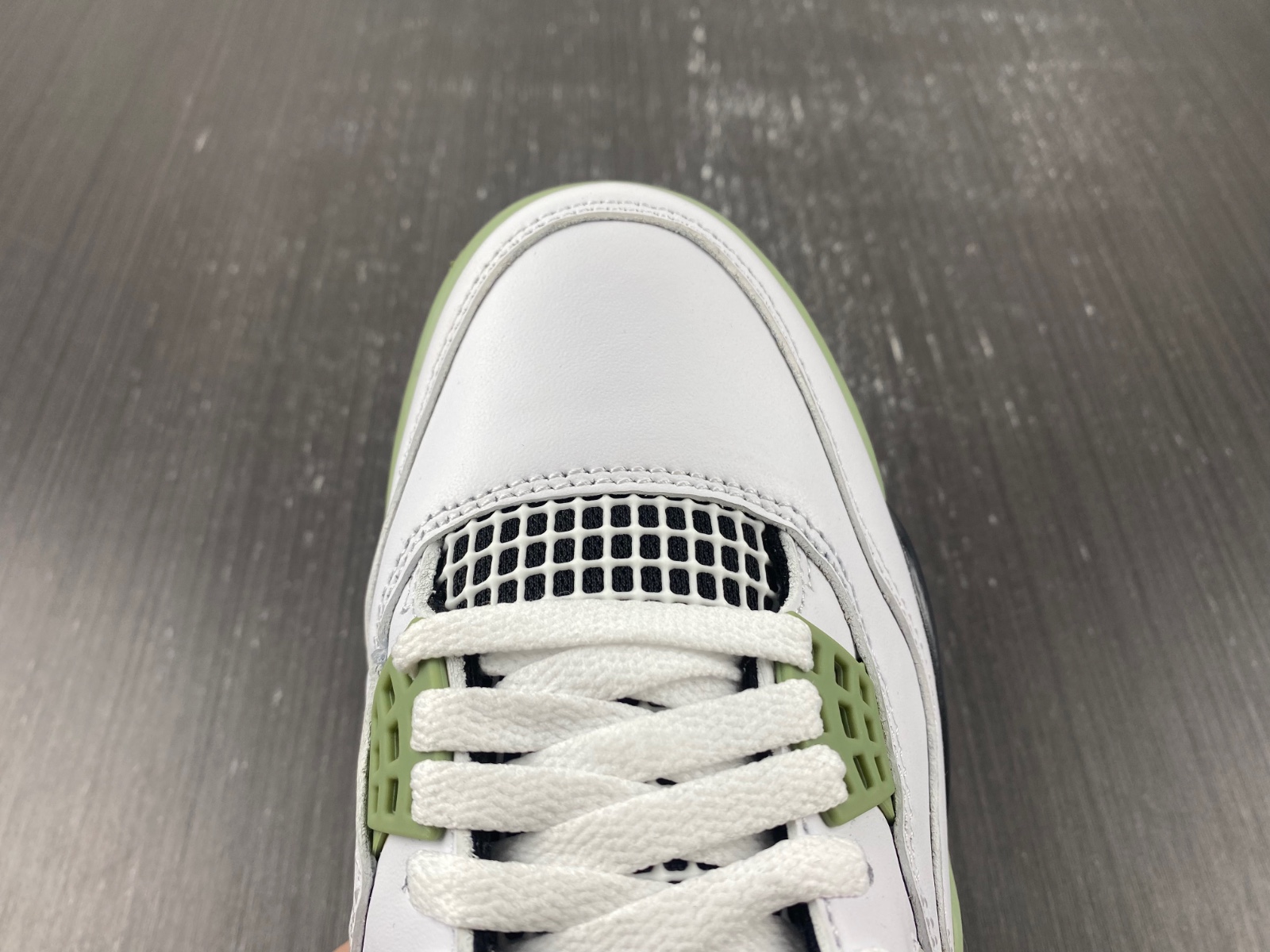 Jordan 4 Retro Seafoam
