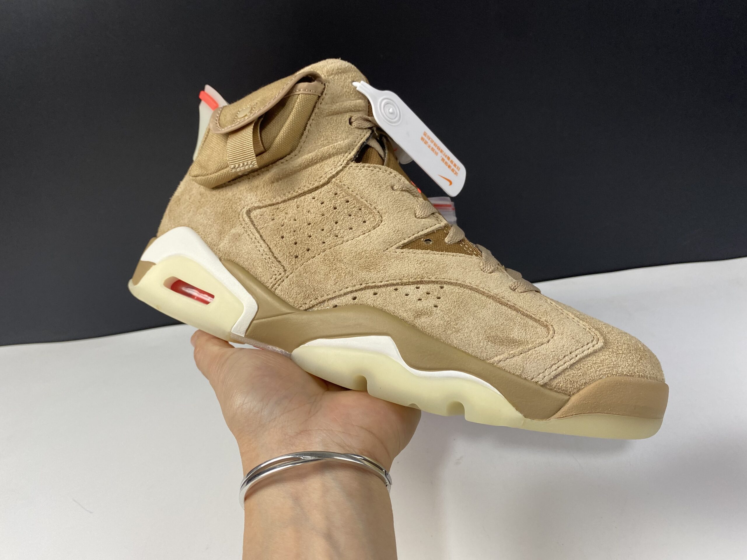 AIR JORDAN 6 RETRO TRAVIS SCOTT BRITISH KHAKI DH0690-200