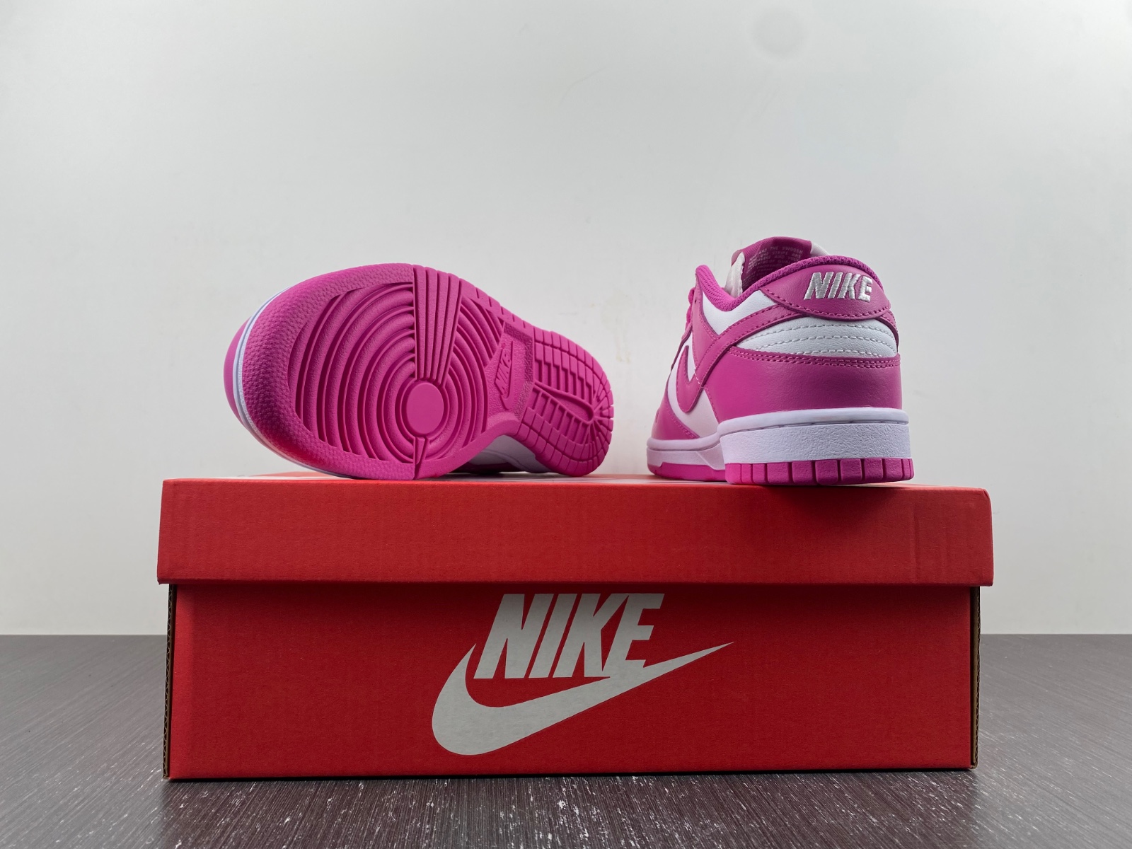 Nike Dunk Low Active Fuchsia
