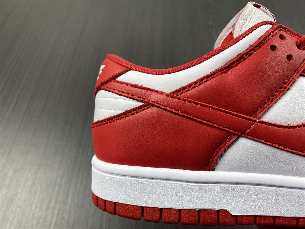 Nike Dunk Low University Red (2020)