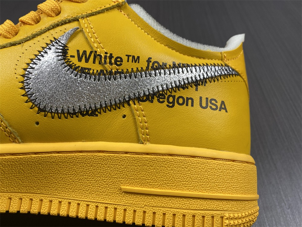 Nike Air Force 1 Low OFF-WHITE University Gold Metallic Silver