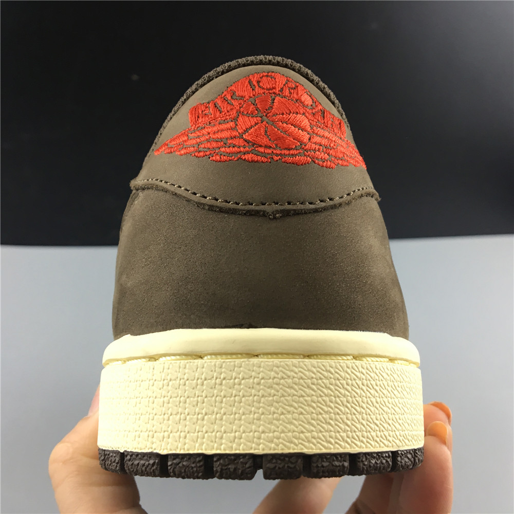 Jordan 1 Retro Low OG SP Travis Scott