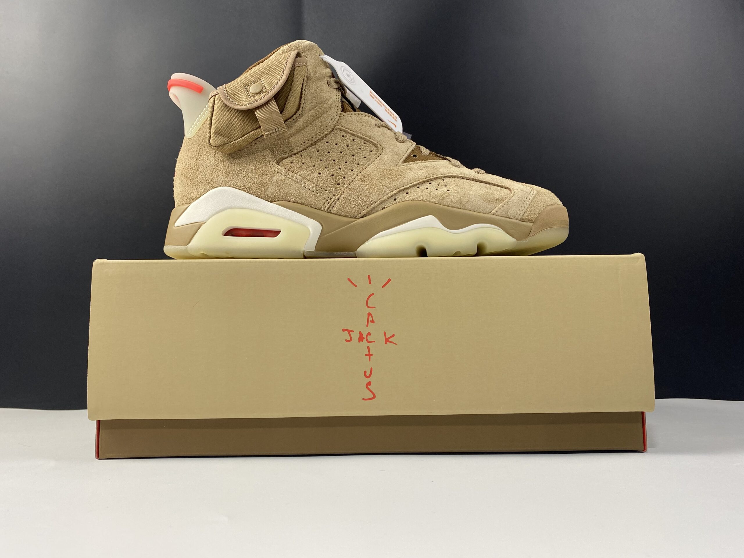 AIR JORDAN 6 RETRO TRAVIS SCOTT BRITISH KHAKI DH0690-200
