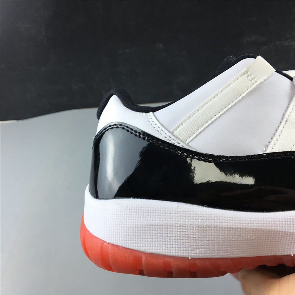 AIR JORDAN 11 RETRO LOW CONCORD BRED AV2187-160