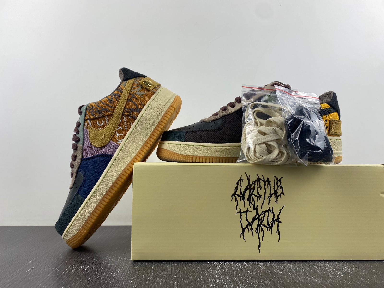 Nike Air Force 1 Low Travis Scott Cactus Jack