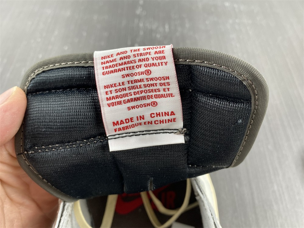 Jordan 1 Retro Low OG SP Travis Scott Reverse Mocha