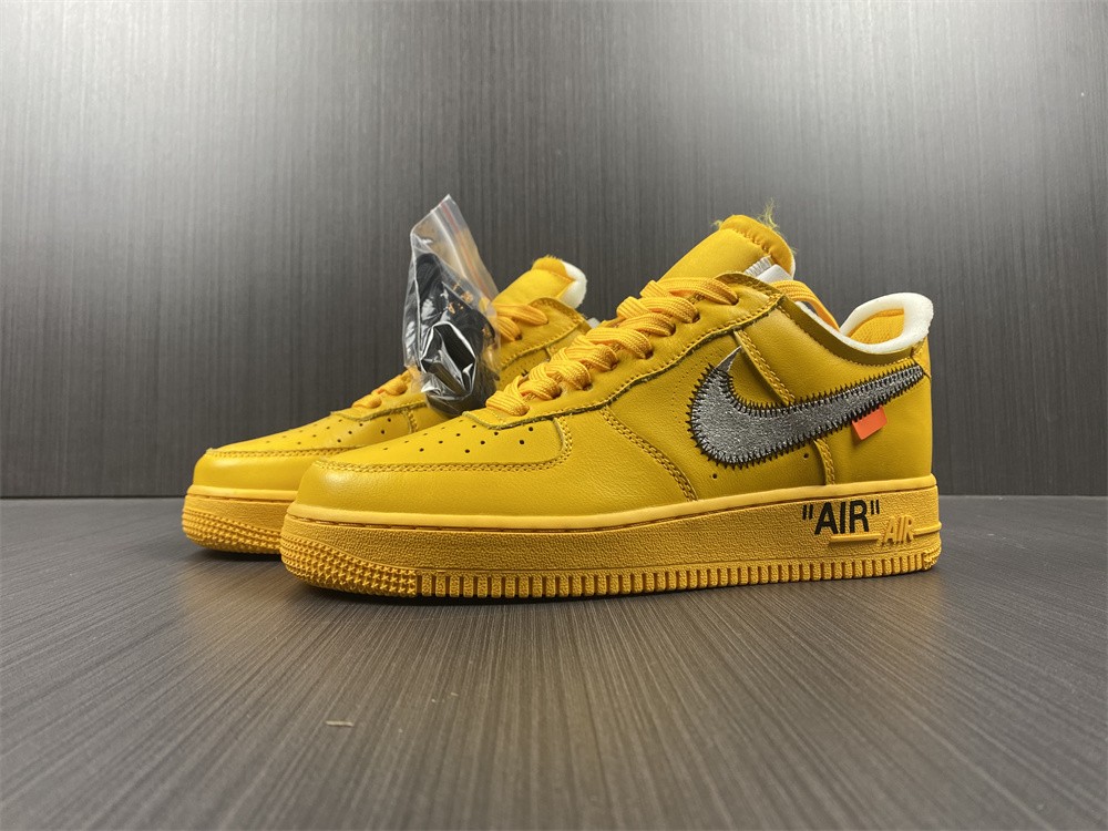 Nike Air Force 1 Low OFF-WHITE University Gold Metallic Silver