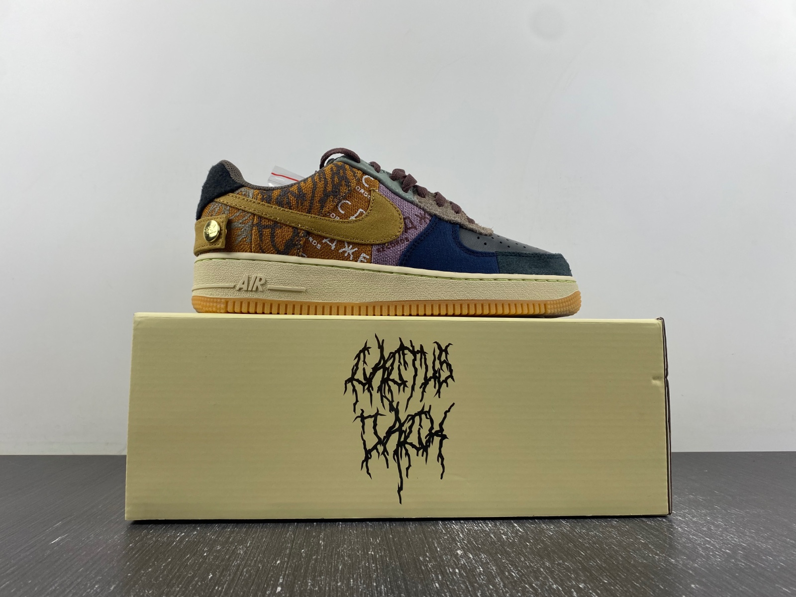 Nike Air Force 1 Low Travis Scott Cactus Jack