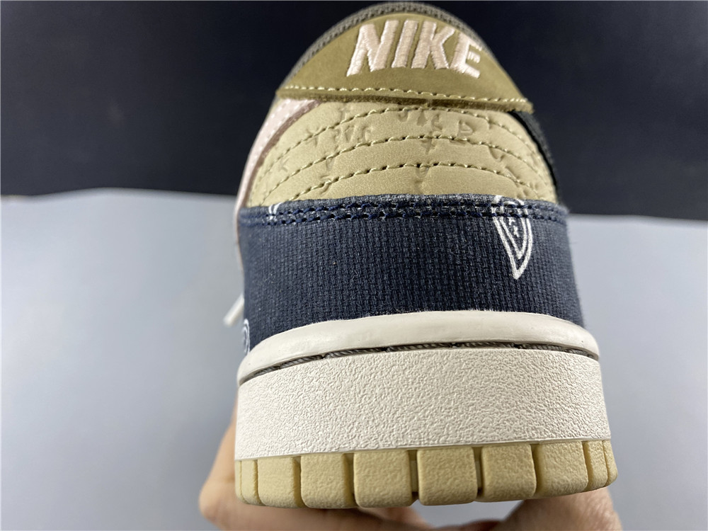 Nike SB Dunk Low Travis Scott (Regular Box)