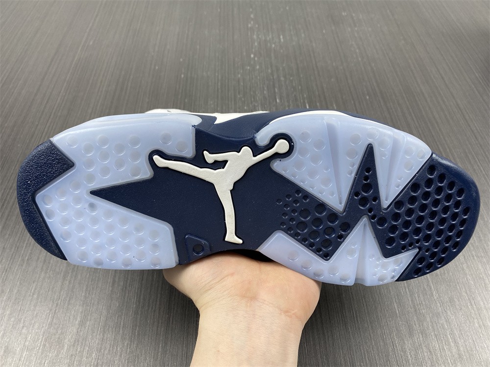 Jordan 6 Retro Midnight Navy (2022)