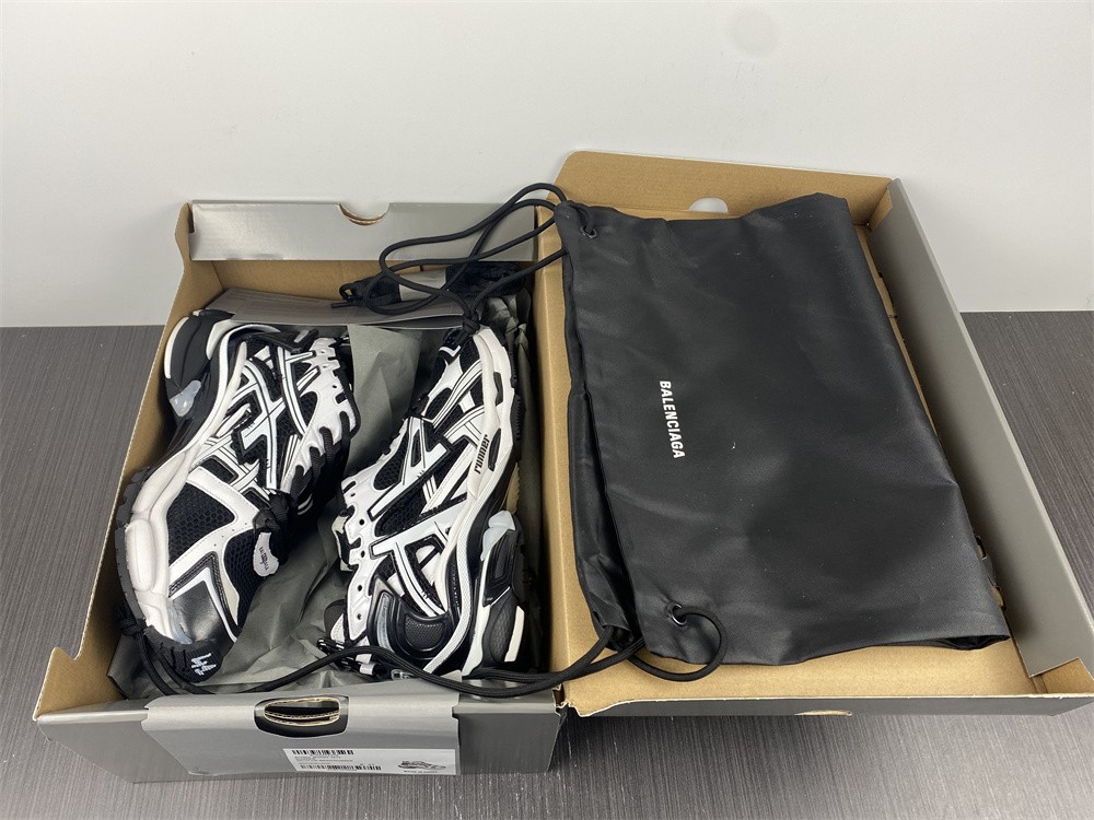 Balenciaga Runner White Black White